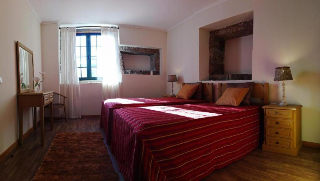 Guesthouse Casa Das Abegoarias Celorico De Basto Buitenkant foto